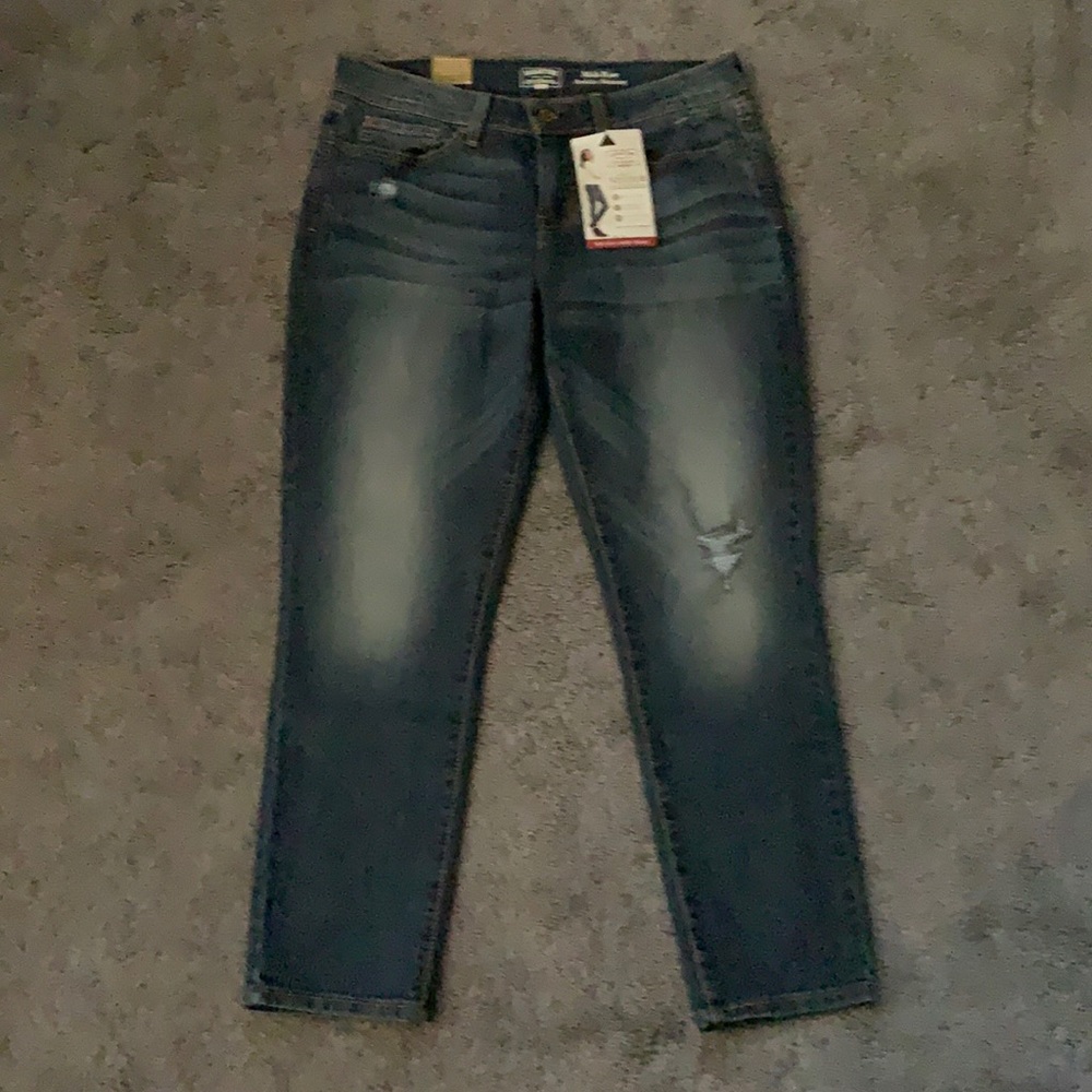 Levi Signature 10 mid-rise ankle skinny stretch